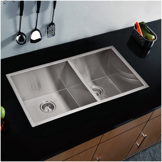 Double Bowl Stainless Steel Hand Made Undermount Kitchen Sink With Drains and Strainers